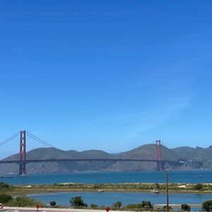 Meet your Posher, Gloria